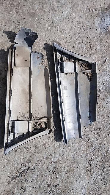 Arxa, Mercedes-Benz 124, 1995 il