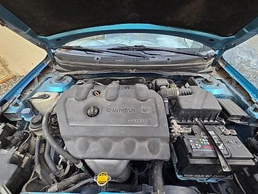 prius qapi: Changan Alsvin V5: 1.5 l | 2013 il 204885 km Sedan — 5