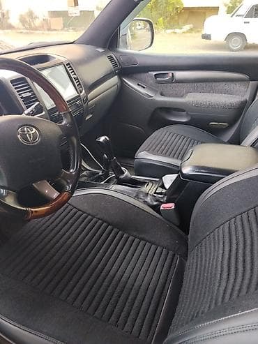 Salon: Toyota Land Cruiser Prado salonu - Geniş və rahat salon,7yerlik - — 3