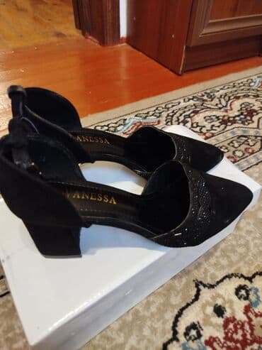 krasofkalar qiz ucun instagram: Ölçü: 38, rəng - Qara, İşlənmiş — 2