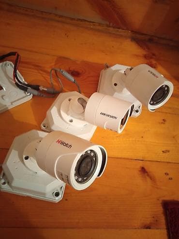 sisdem blok: Məhsul: Hikvision/HiWatch təhlükəsizlik kameraları dəsti Təsvir: - — 4