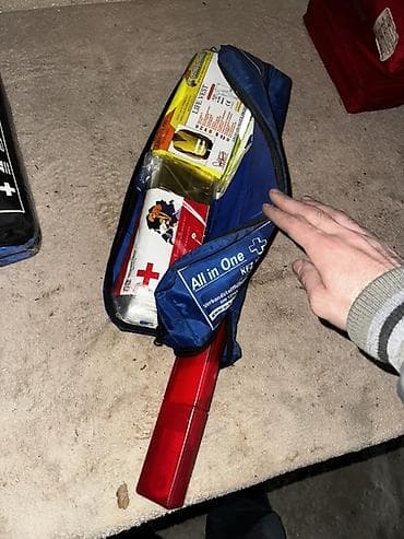 tibbe aid sekiller: Şəkildə gördüyünüz bütün apteçkalar yenidir Almanyadan gəlib çox — 3