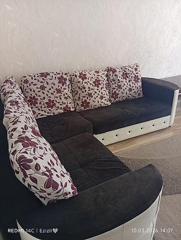 Ev və bağ: Künc divan, Divan — 3