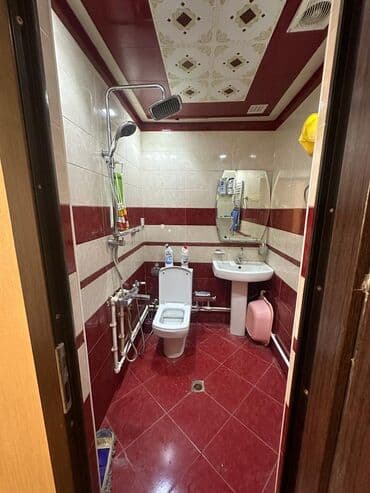 kiraye ayliq ev: Ev yerleshir Meqafanin yaninda bulvara yaxin mesafede panaramasi var — 2