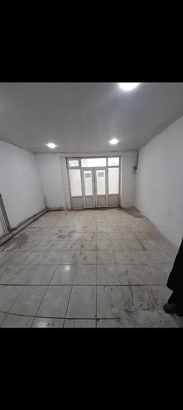 İcarəyə obyekt - Təyinat: kiçik mağaza/ofis/servis sahəsi - Giriş — 2