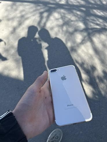 iphone 8 gəncə: IPhone 8 Plus, Qızılı, Barmaq izi — 1