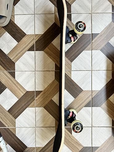Skateboard – tam komplekt cidi alıcı yazsın Təzədi istifade olunmuyun — 2