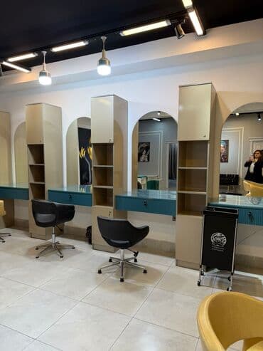 saglamliq ve biznes tedris merkezi: Gözəllik salonu üçün mebel dəsti Avadanlıq və mebel: - Güzgülü iş — 3