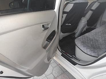 tesla disk: Toyota Prius: 1.8 l | 2013 il — 6
