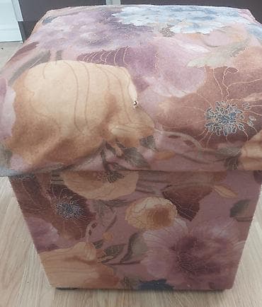 antik stullar: Çiçək naxışlı kvadrat puf/oturacaq-konteyner - Forma: kvadrat, üstü — 3