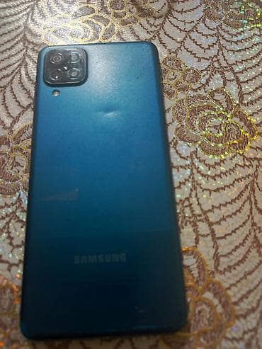 Samsung Galaxy A12
