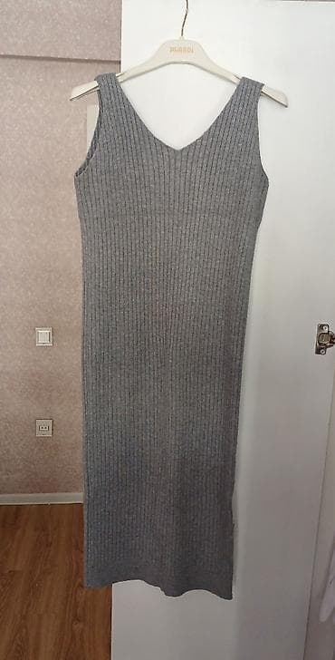 topdan paltar satisi: İkili yun dəst.Heç geyinilməyib.Əyində tam oturur,əyində çox gözəl — 4