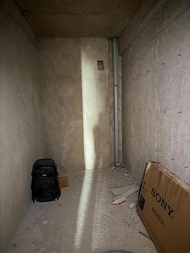 gence makler: 4 otaqlı, Yeni tikili, 196 kv. m — 10