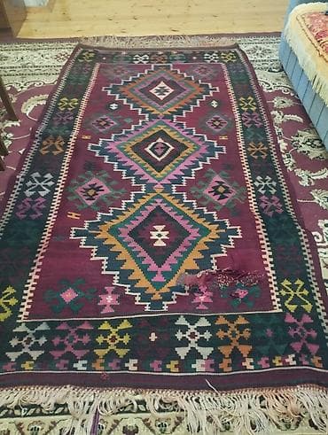 qedimi mebeller: Qədimi xalça 70 ilin — 2