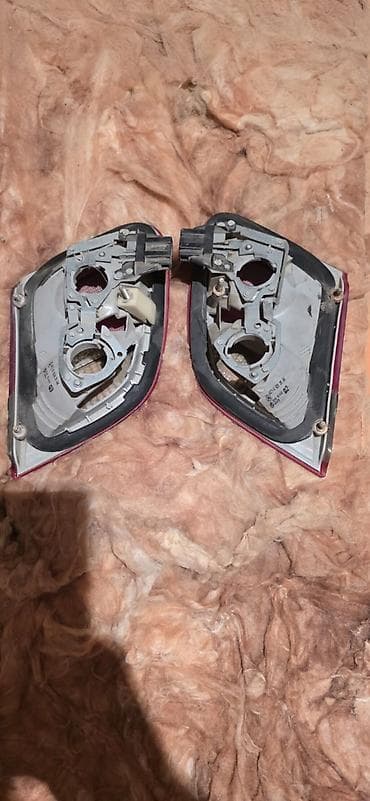 opel zafira 2000: Qalloqen, Mercedes-Benz — 2