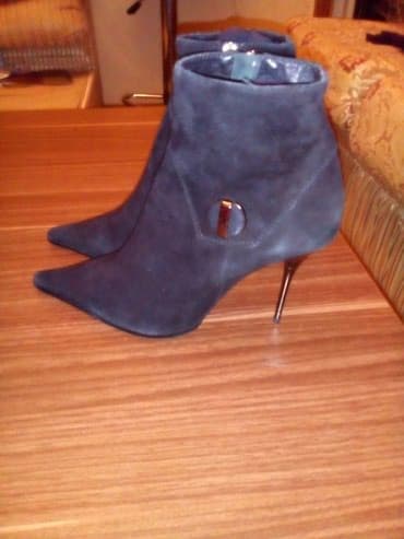 Ölçü: 35.5, rəng - Qara, Yeni