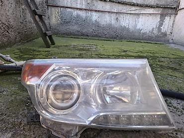 Kompressorlar: Sağ, Yaxın və uzaq vuran işıqlar Toyota, 2013 il, Orijinal, İşlənmiş — 1