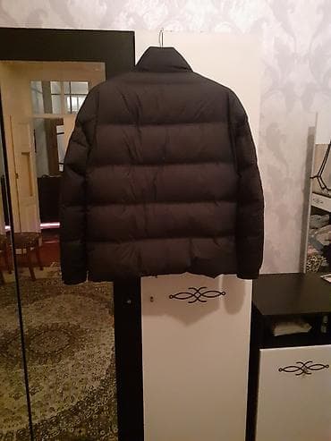 buraxilis geyimleri: Gencede satilir orginal temiz Qu tuku Maze Lucci brendi kurtka 160azn — 3