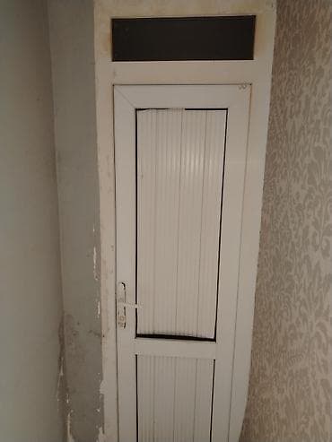plazma pen: Pol keçmə pol satılır 85kv. plastik qapı 2 ədəd, 4 ədəd taxta qapı — 5