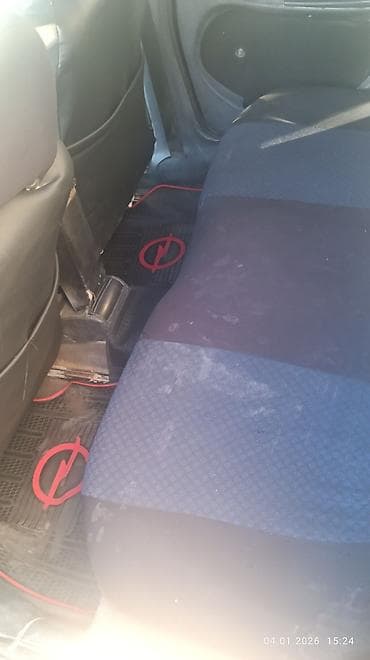 Opel Astra F Caravan – universal kuzovlu, mavi rəng. Texniki və