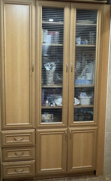 ıkıncı el metbex mebelı: İşlənmiş, Açılan, 5 qapı Düz dolab, Mətbəx dolabı, Azərbaycan — 1