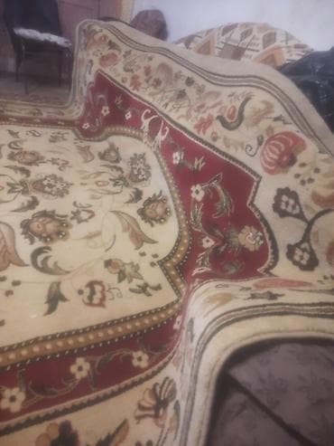 Döşəmə: Erselans xalça – Queen Carpet istehsalı, Türkiyə. - Naxış: klassik — 7