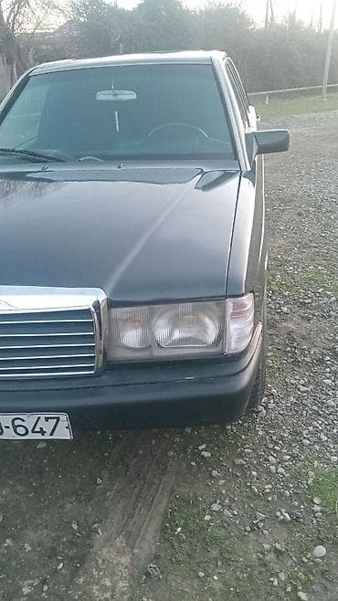 xezer lada lizing: Mercedes-Benz 190 (W201) sedan avtomat korofka 2 mator ili1991 mator — 4