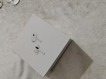Qulaqcıqlar: Bluetooth simsiz qulaqlıq, şarj qutusu ilə. Ağ rəngli, qulaq içi — 1