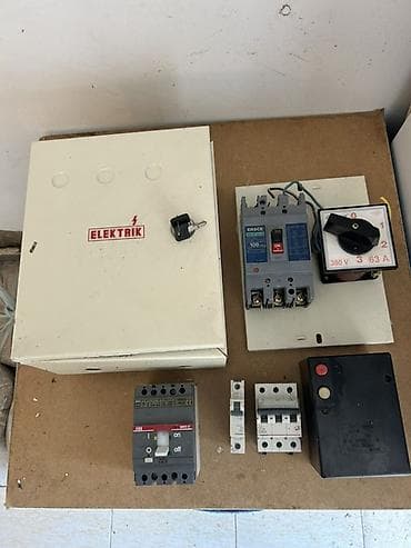 Elektrik avadanlıqları dəsti Tərkib və modellər: - Metal paylayıcı