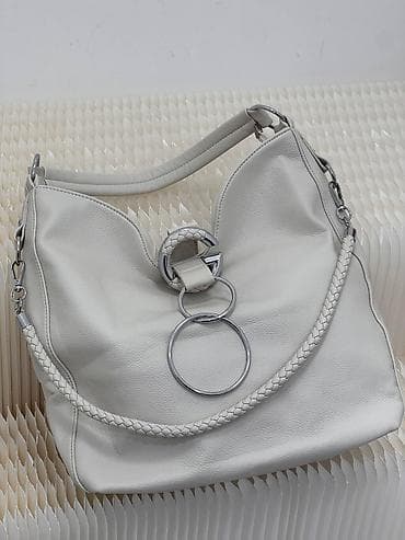 Çiyin çantası, Fendi — 2