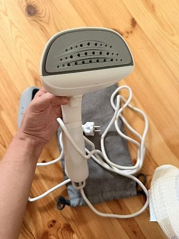 əl ventilyatoru: Electrolux əl tipli buxar ütüsü - Portativ, yüngül konstruksiya – — 1
