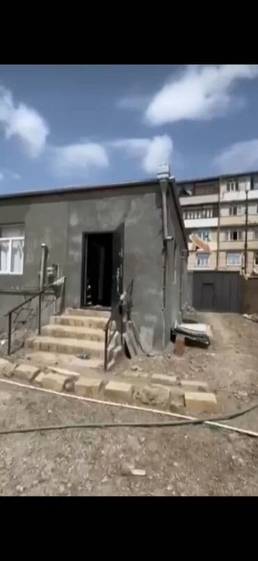 ələt qəsəbəsi: Həyət evi Gəncə şəhəri Paştavoy qəsəbəsində Nur marketin düz arxasında — 9