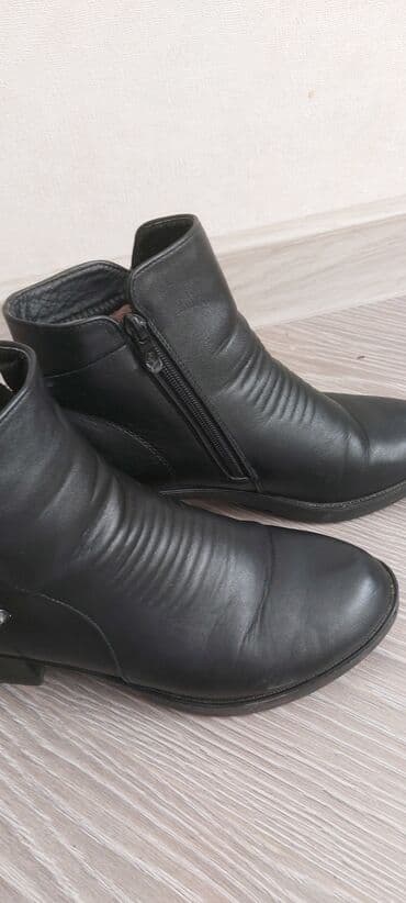 qiz ucun botlar: Ölçü: 38, rəng - Qara, İşlənmiş — 3