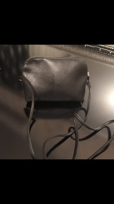 Satılır Tez Esi tecili satilirrr lalafo.az -da Satılır Tez Esi tecili satilirrr