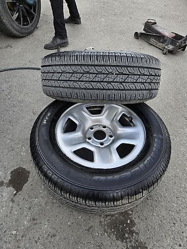 traktor şinləri: İşlənmiş Şin Nexen 245 / 65 / R 17 — 9