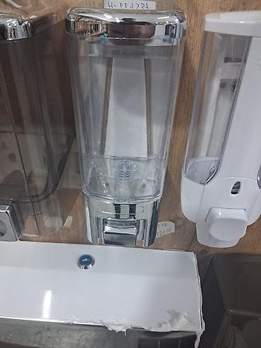 Tək bölməli maye sabun dispenseri - Divara montaj üçün nəzərdə — 1