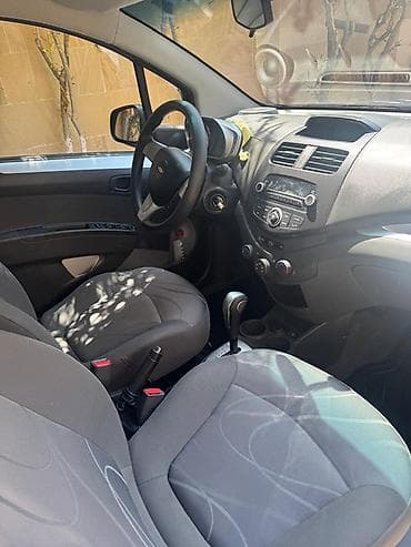 afdamabiler: Chevrolet Spark LT hatchback - Korpus: 5 qapılı kompakt hatchback — 3