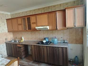 plazma pen: Pol keçmə pol satılır 85kv. plastik qapı 2 ədəd, 4 ədəd taxta qapı — 7