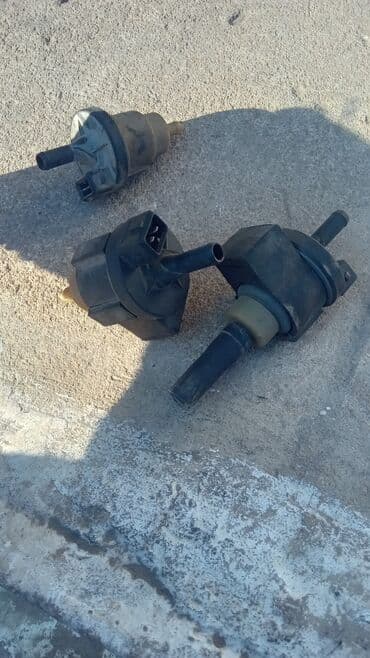 əks klapan: Chevrolet AVEO, 2011 il, Orijinal, ABŞ, İşlənmiş — 3