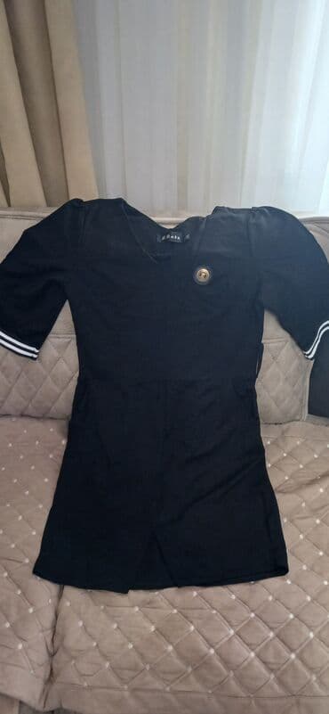 ikinci əl uşaq əşyaları: Ikinci əl geyimlər yaxşi vəziyətdə. yer biri 5 manat .ünvandan — 2