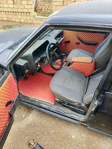 disk satışı: Salam 300 manat xərci var maşını — 2