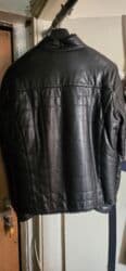 бордовые мужские куртки: Dəri gödəkcə 50 razmer, normal vəziyətdədir, qara rəng, istəyən olsa — 3