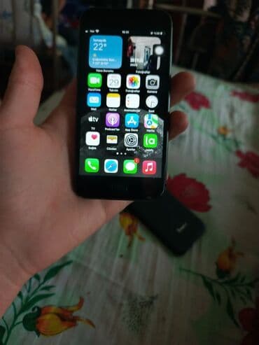 iphone x mikrafon: IPhone 8, 64 GB, Qara, Barmaq izi — 4