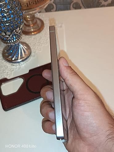 note 20 plus: Samsung Galaxy S25 Ultra, rəng - Gümüşü, Simsiz şarj — 4