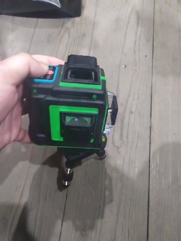 emusiya qiymeti: Uroven yeni keyfiyyətli 4 terefe yeni geldi endirim qiymete telesin — 1