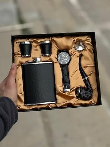 karaca sederek: Bəylər üçün hədiyyəlik dəstlər. yenidir qutuda. çatdırılma mumkundur — 2