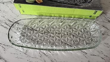 uzerlik qabi: Şüşə servis qabları – uzun, ovala yaxın forma - Material: qalın — 1