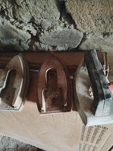 Toksuz kömürlə işləyən ütü antikvar kimi satılır