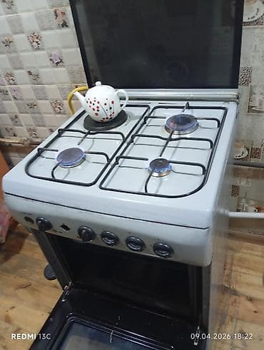 Qaz sobası Ayrıca dayanan, 4 gözlü, İşlənmiş