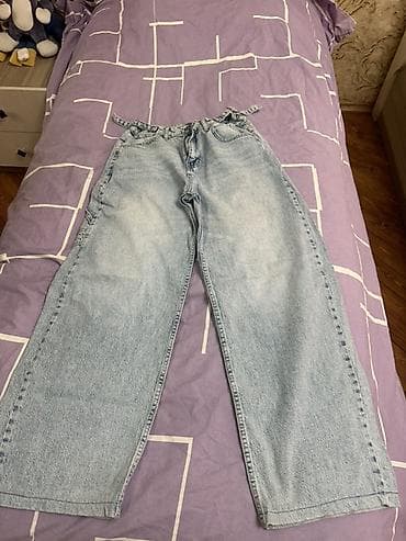 svitir: Geniş kəsimli açıq mavi cins şalvar - Model: Wide-leg/relax fit - — 1